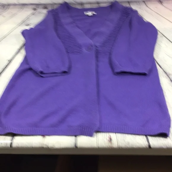 D & Co Sweater Women Size L Purple Open Large Button Mixed Design 100% Cotton - Picture 5 of 7